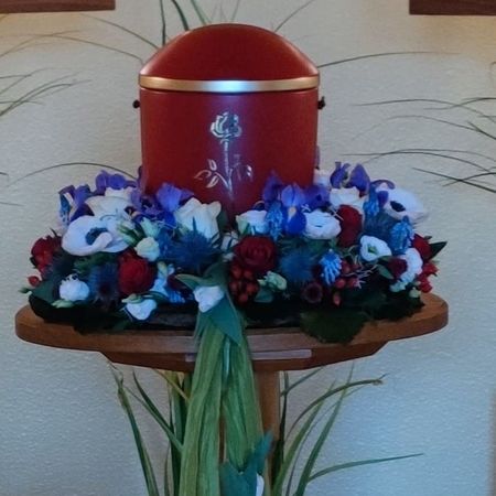 Feuerbestattung / Urnenbeisetzung